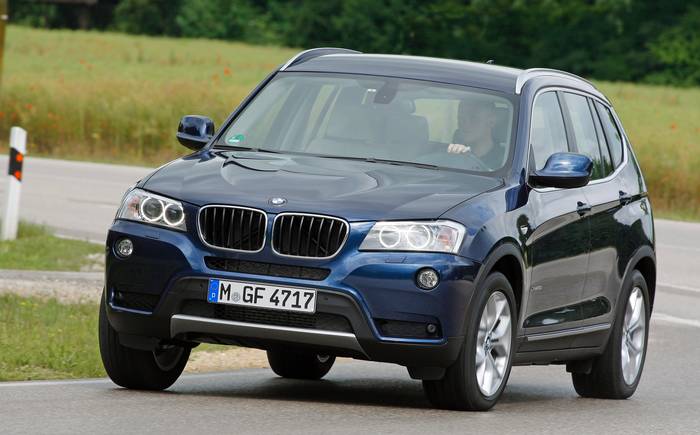 https://www.driving.co.uk/wp-content/uploads/sites/5/2014/01/BMW-X3-01.jpg