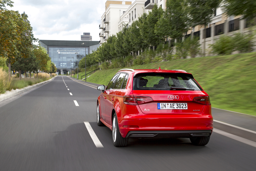 helpen Kalksteen desinfecteren 2014 Audi A3 Sportback e-tron review