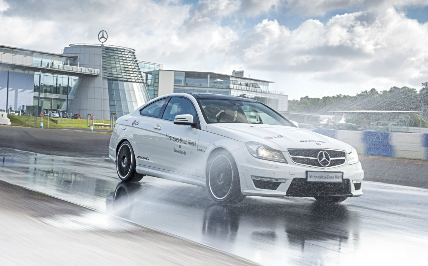 Mercedes-Benz-World-AMG-Driving-Experience-Mercedes-Benz-C63-AMG ...