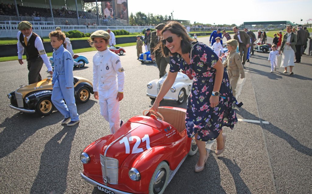 Goodwood Revival guide: Here’s what to see and do at the fastest fancy ...