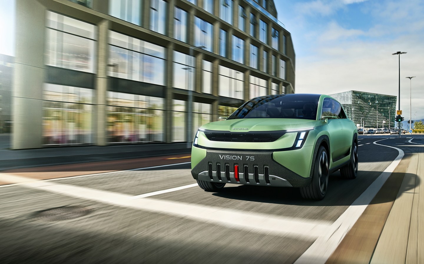 Skoda reveals Vision 7 S, a concept set to preview one of three new ...