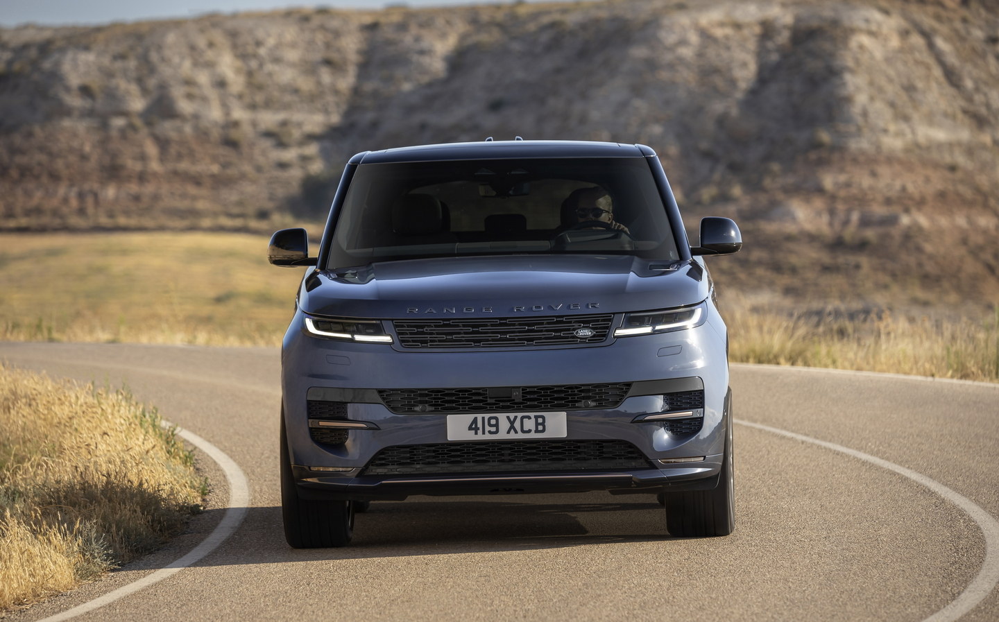 Is the 2023 Land Rover Range Rover Sport a Good Luxury SUV? 5 Pros