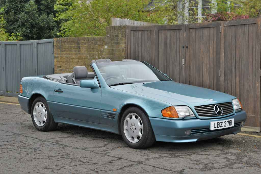 1991300SLR129 - Driving.co.uk from The Sunday Times