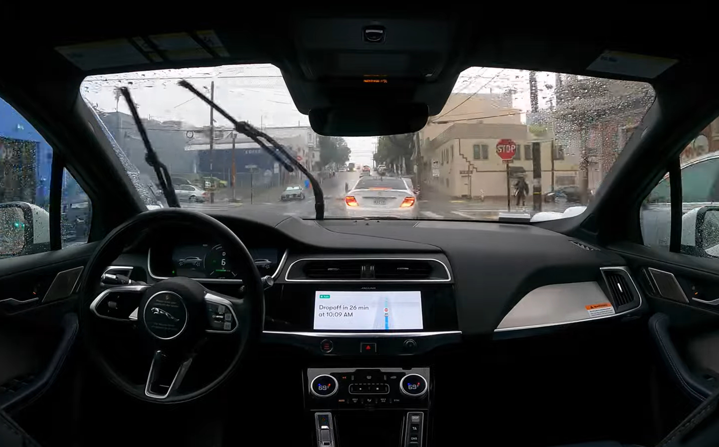 Watch Waymo Self-driving Car Navigating San Francisco In Heavy Rain