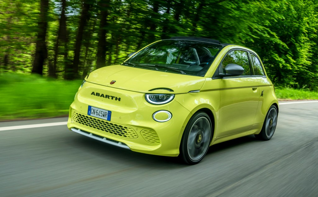 Abarth 595 first drive review - Drive