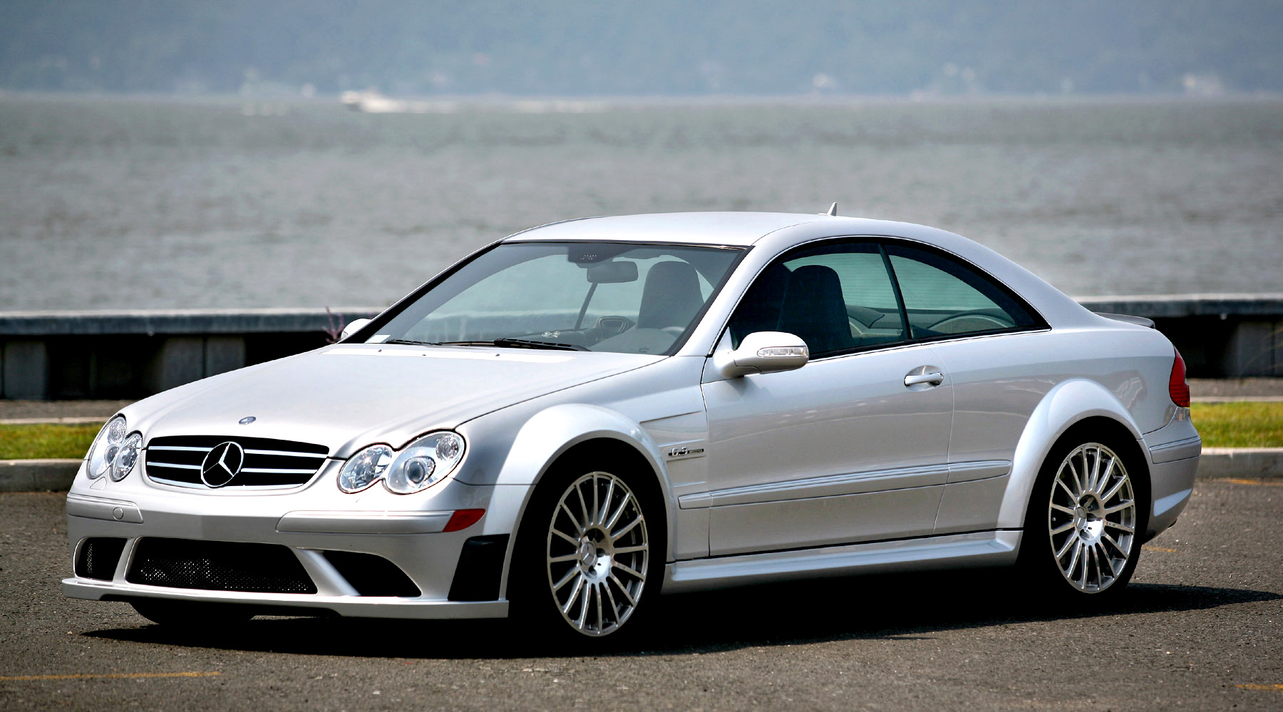 The Mercedes-Benz CLK63 Black Series along the Hudson River - Driving ...