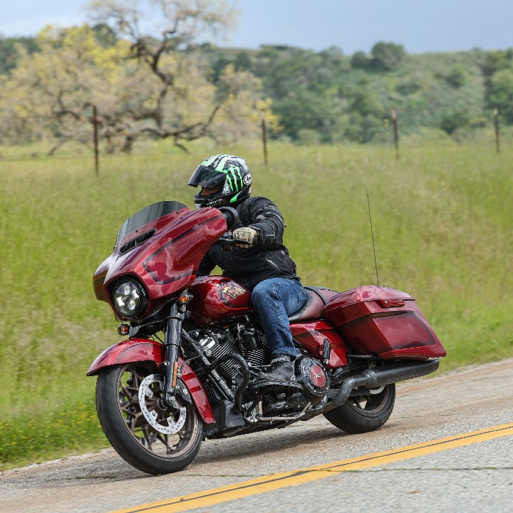 Harley Davidson Street Glide Special sq - Driving.co.uk from The Sunday ...