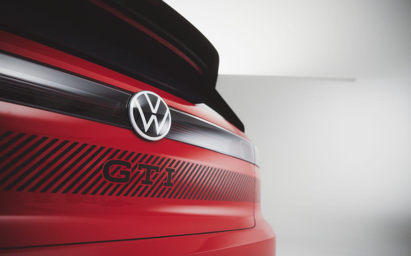 Sporty, electric, emotive: Volkswagen presents the ID. GTI Concept show car