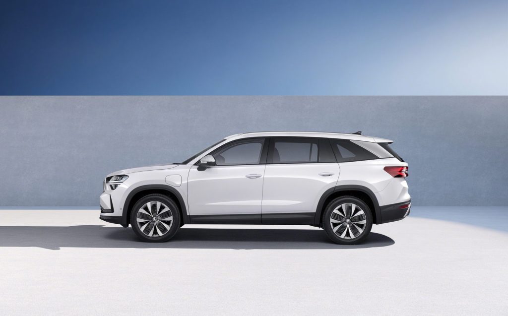 2024 Skoda Kodiaq Breaks Cover Globally, India Launch Next Year: Design,  Cabin, Specs, Features, Auto News