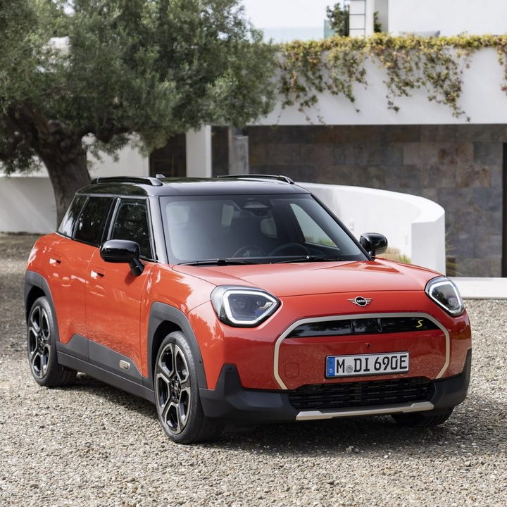 square-MINI-Aceman-EV-red-2024-015 - Driving.co.uk from The Sunday Times