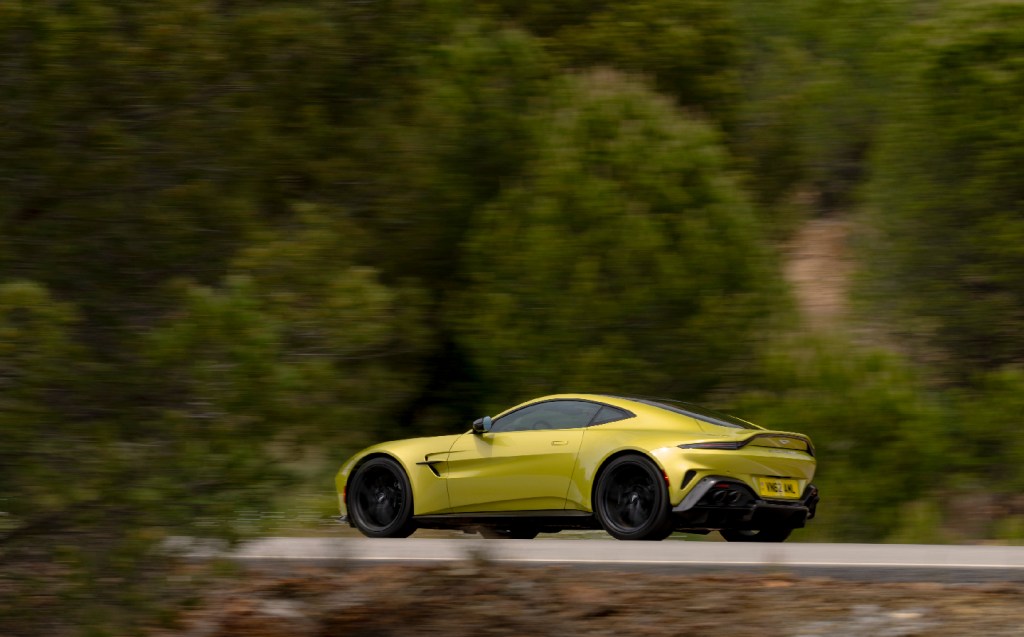 Aston Martin Vantage