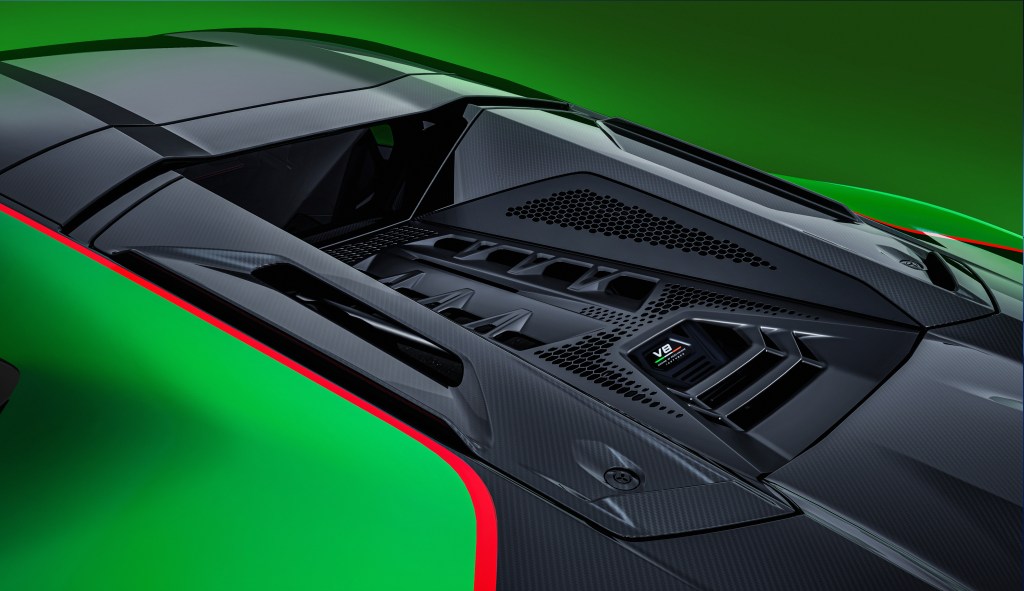 Lamborghini Temerario engine cover