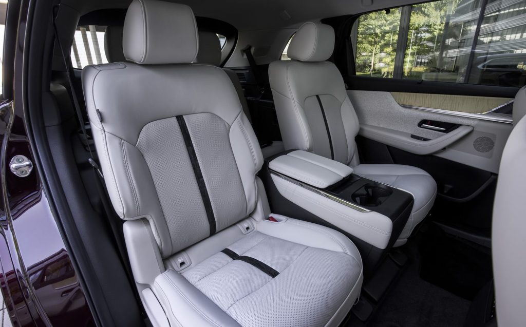 Mazda CX-80 Takumi rear seats