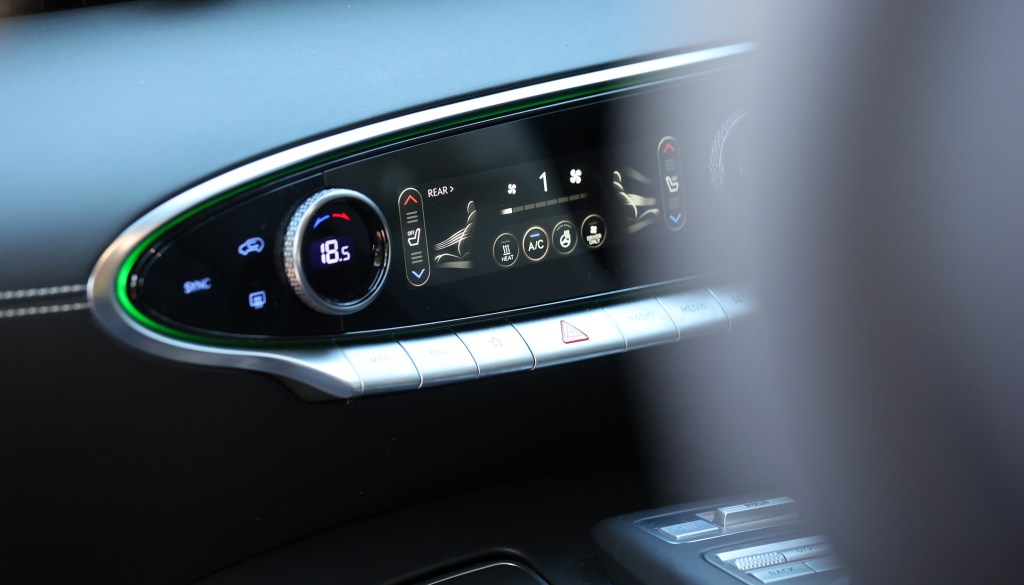 Genesis Electrified GV70 climate controls