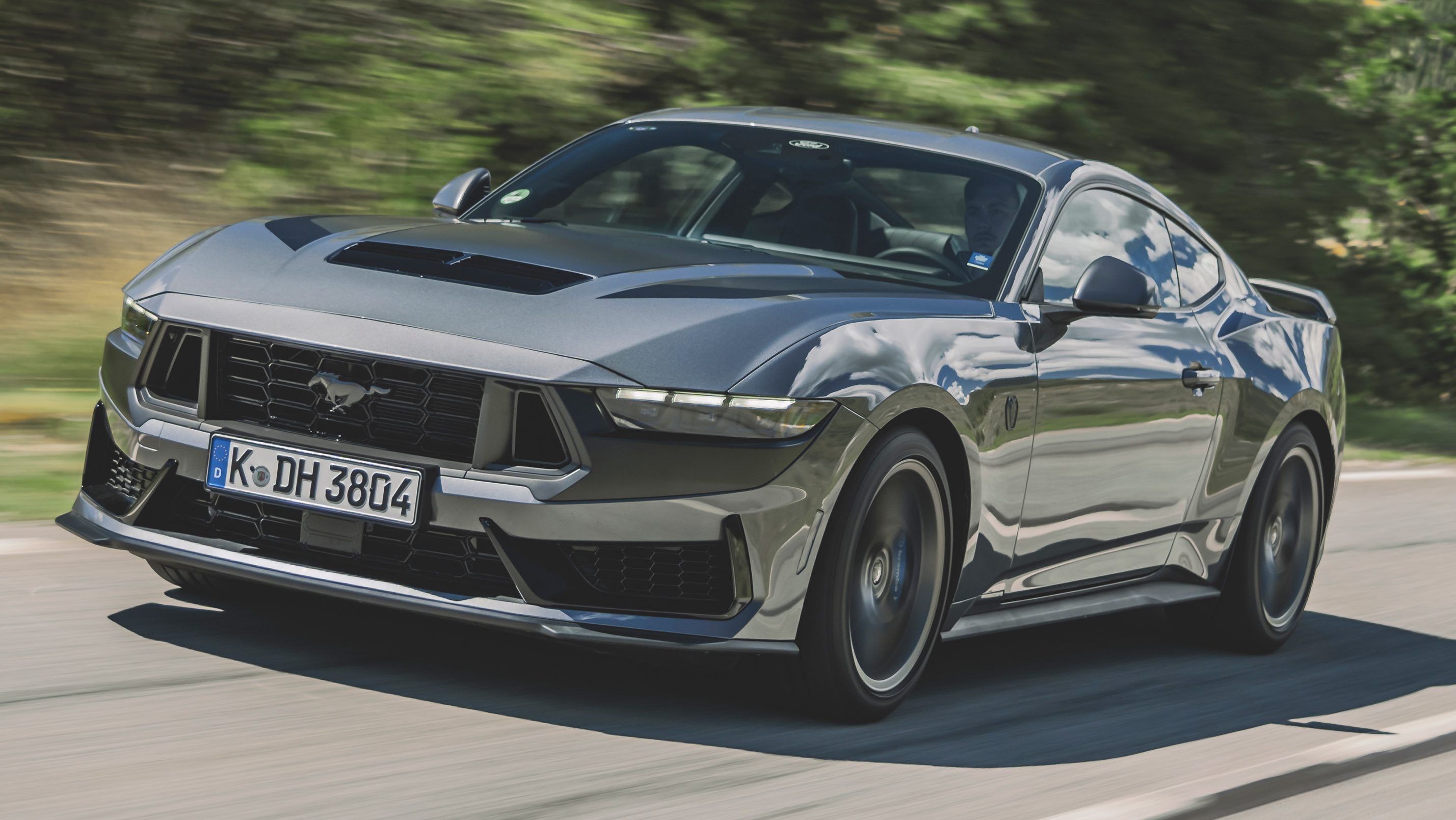 Ford Mustang Dark Horse