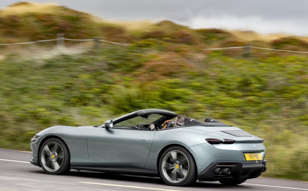 Ferrari Roma Spider