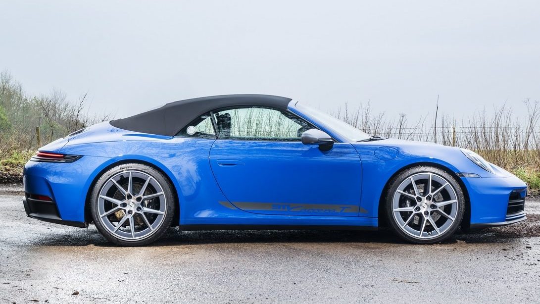 Porsche 911 Carrera T Cabriolet