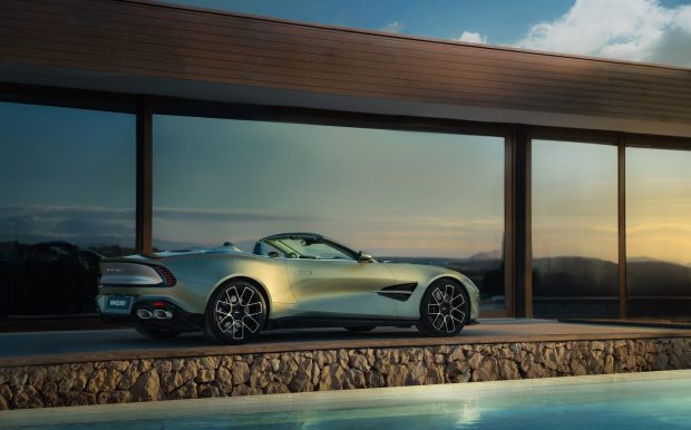 Aston Martin Vanquish Volante